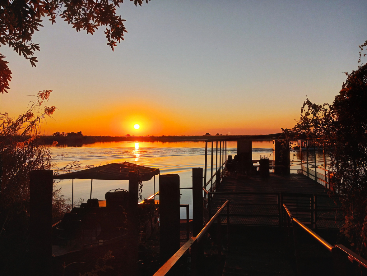 River lodge Nyerere